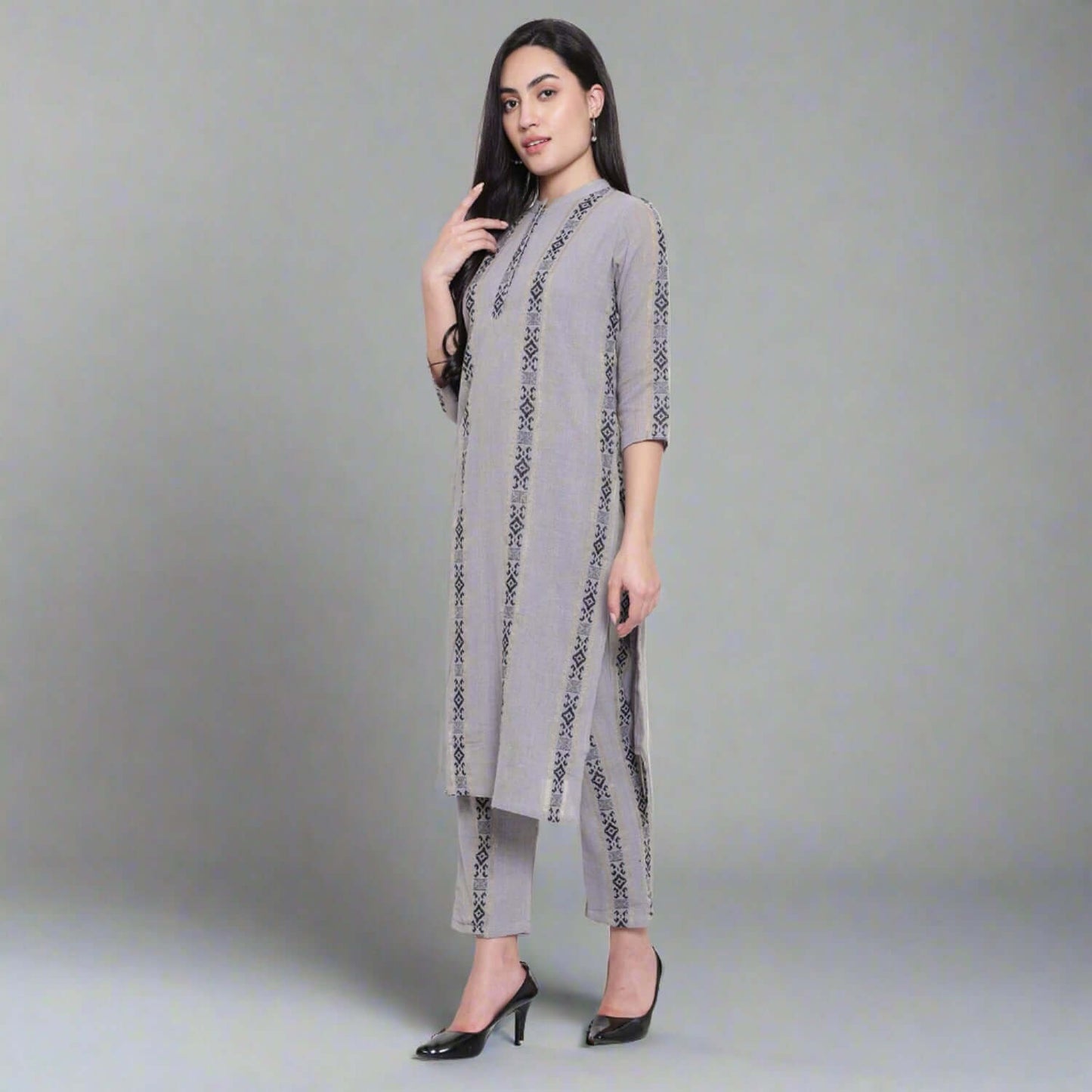 Grey Handloom Cotton Kurta With Pants